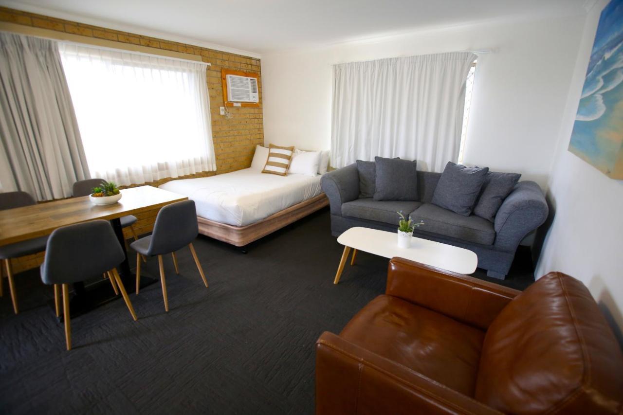 Tweed Harbour Motor Inn Tweed Heads Exterior photo